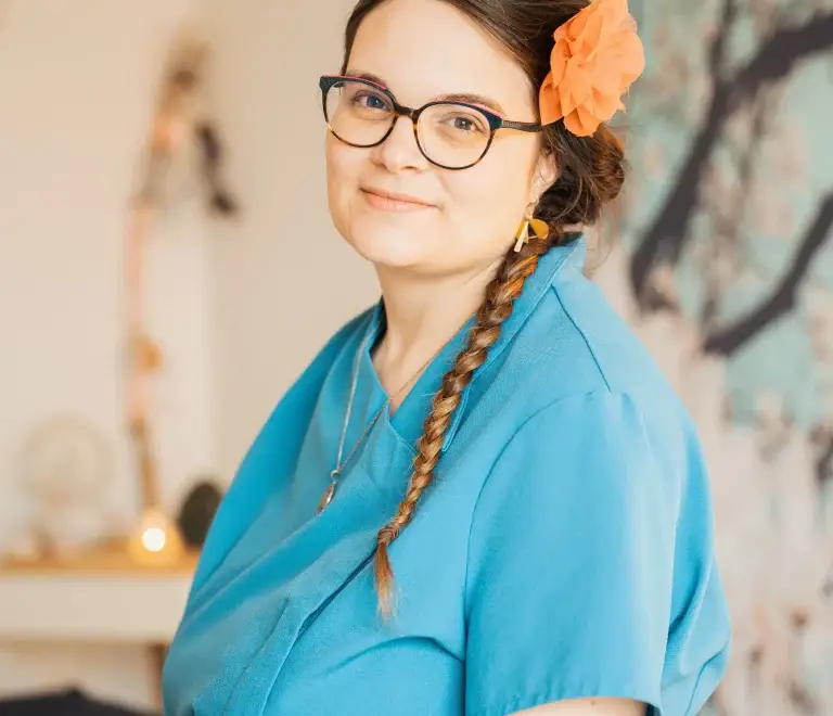 Mélissa Duval - Massage Réflexologie faciale Saumur